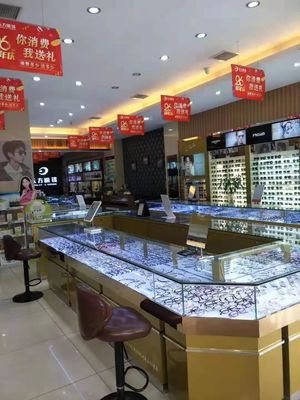 周年慶狂歡，西昌資深眼鏡行三店同慶送豪禮